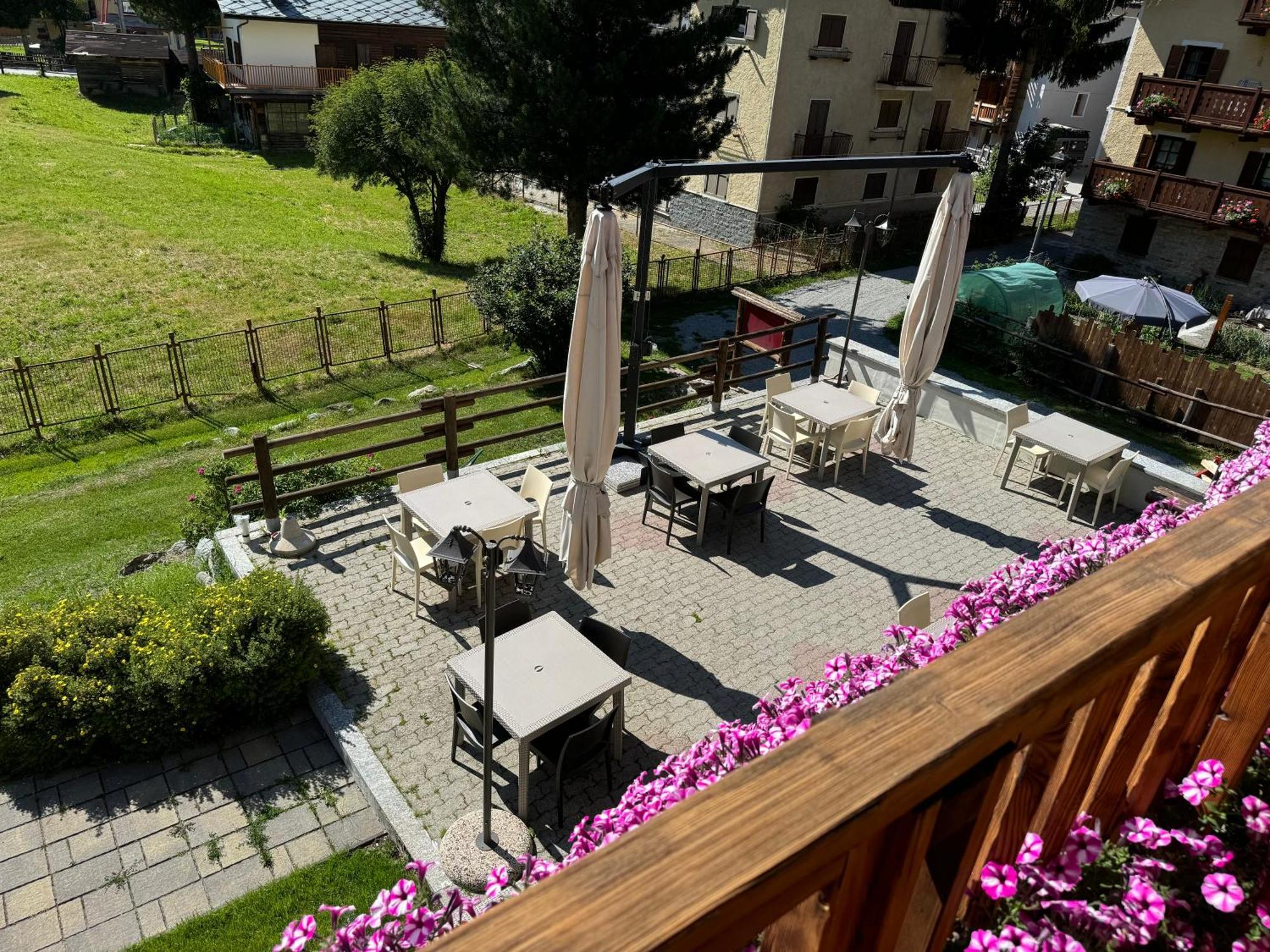 Hotel Ondezana Cogne Εξωτερικό φωτογραφία